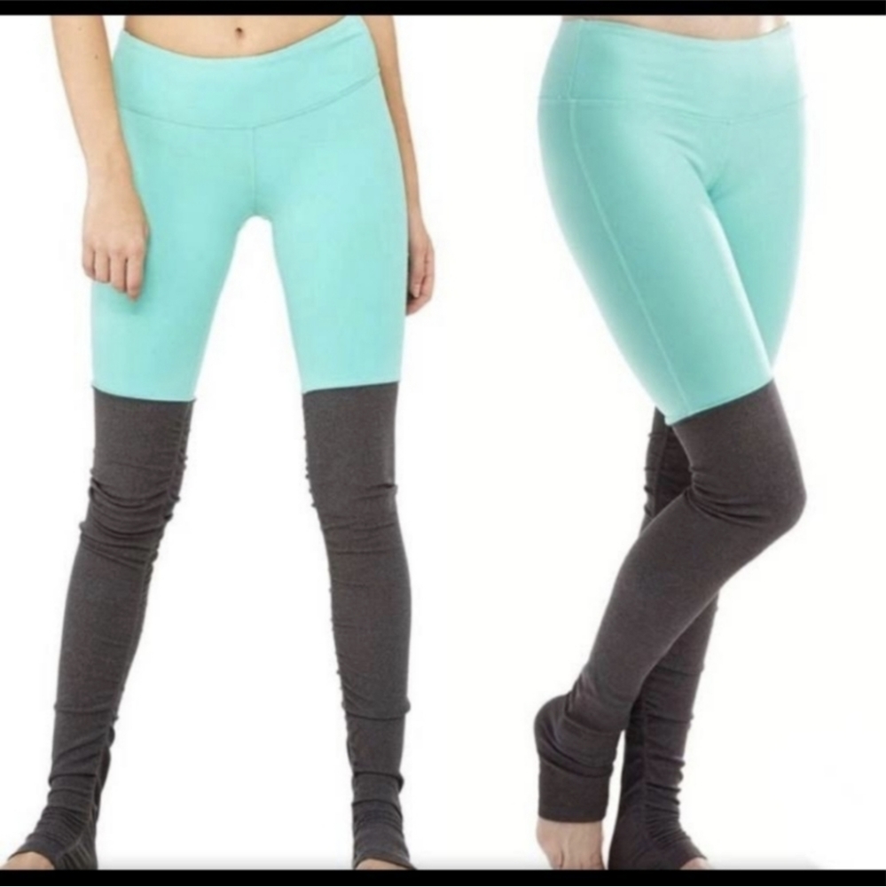 ALO YOGA Goddess Ribbed Legging in Two Tone Green Grey S waist 17" inseam 32"